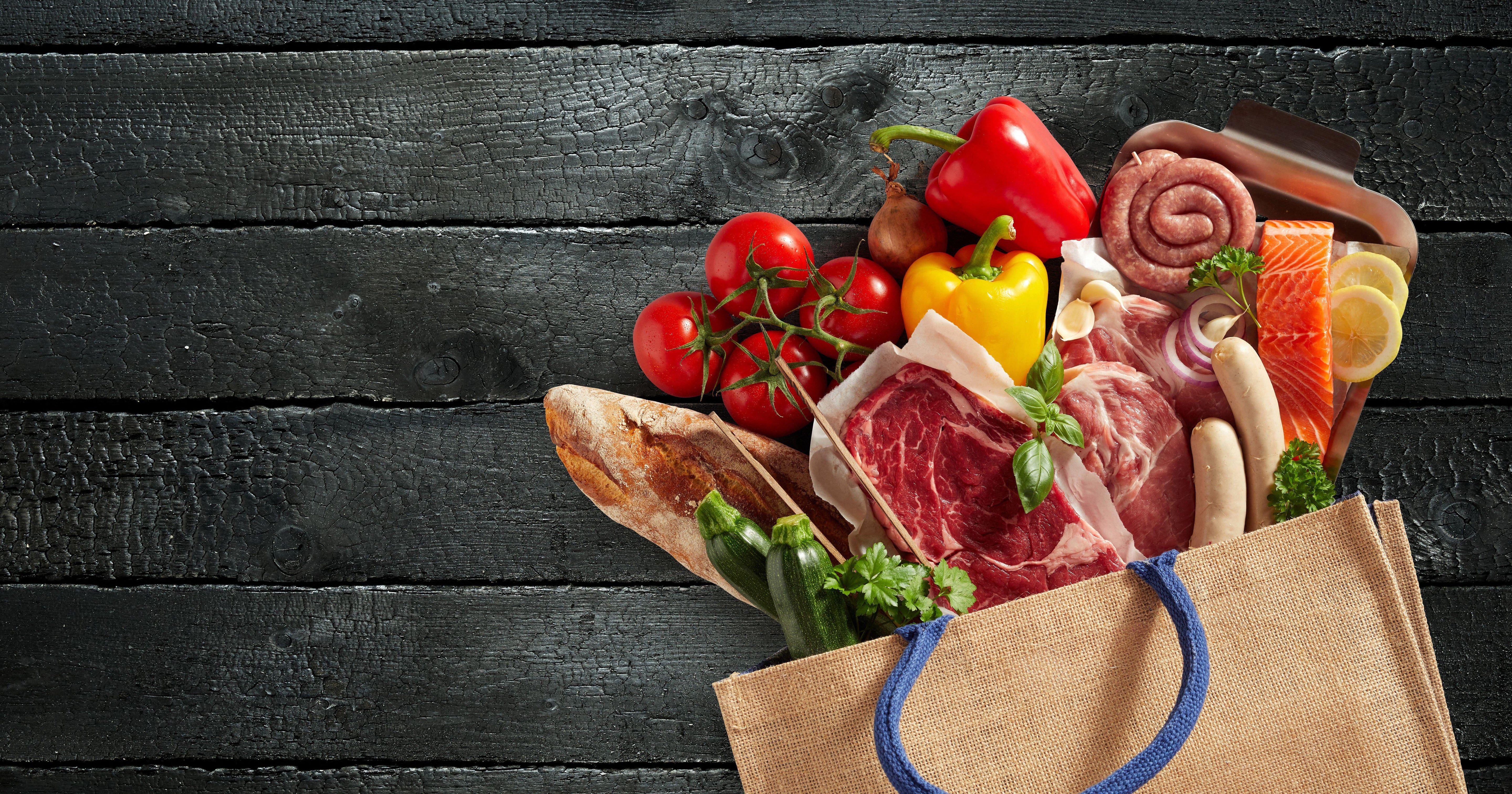 Reusable grocery bag with grass-fed beef, lamb, eggs and eco-grown produce — Your Farmer paddock-to-plate delivery